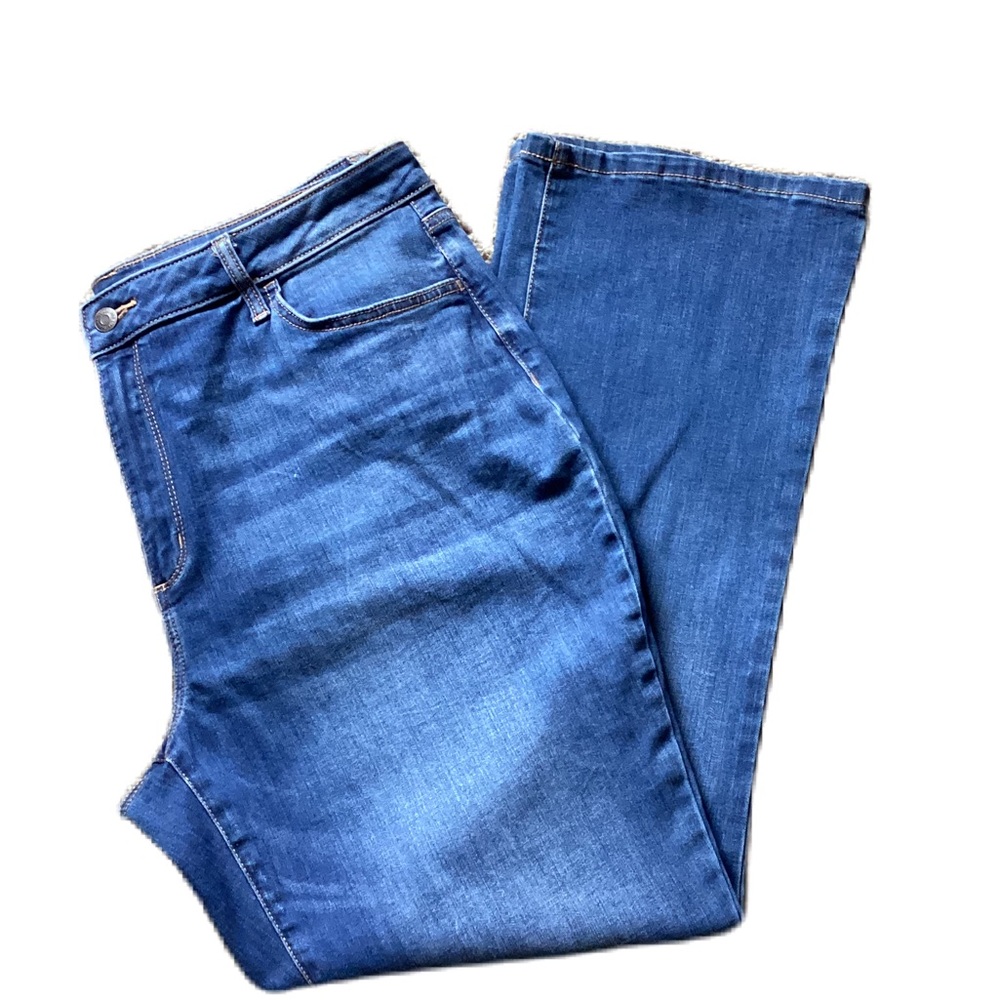Sonoma Curvy Bootcut 18